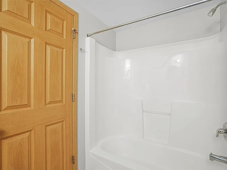 16671 Liberty Cir #3N — Photo 10