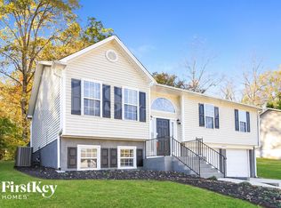 950 Buckhorn Ct, Winston Salem, NC 27104