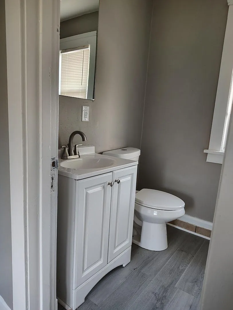 1217 Grand Ave — Photo 4