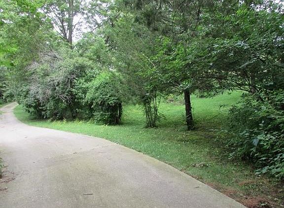 2nd image of 1225 Highway 14