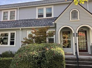 1689 Olive St, Eugene, OR 97401