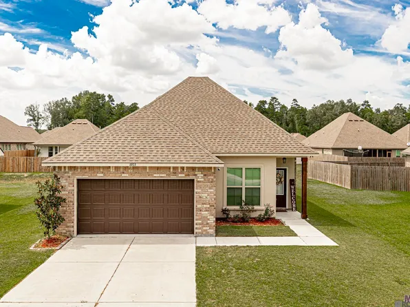 8923 Perry Park Dr, Denham Springs, LA 70726