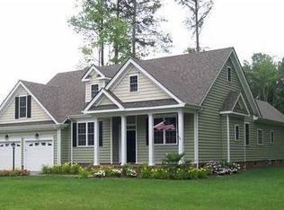 22238 Northgate Dr, Carrollton, VA 23314
