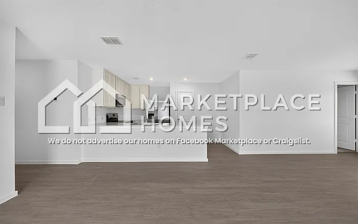648 Marilynn Way — Photo 9