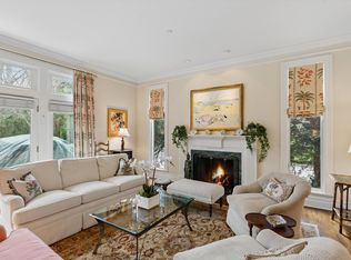 97 Coopers Farm Rd Unit 5, Southampton, NY 11968