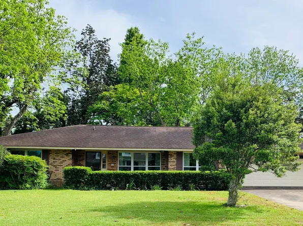 15 Pecan Dr, Long Beach, MS 39560