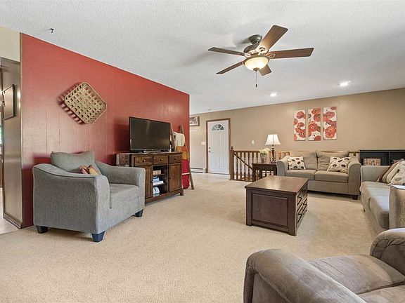 5th image of 145 Green Meadows Dr
