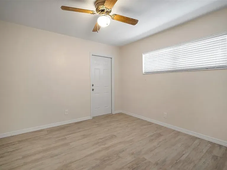 910 Spindle Palm Way — Photo 23