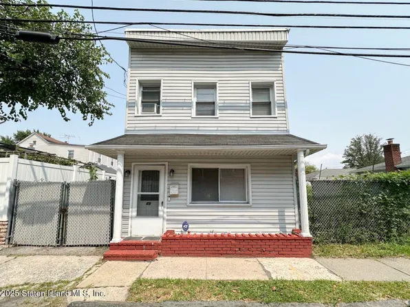 49 Steuben St, Staten Island, NY 10304