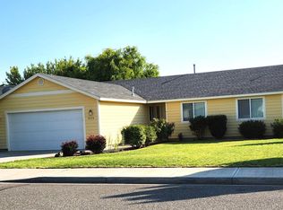 9324 Welsh Dr, Pasco, WA 99301