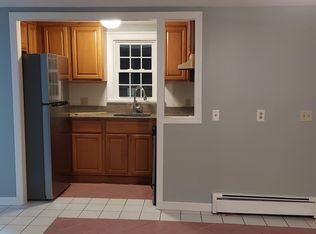 13 Mulberry St, Warren, RI 02885