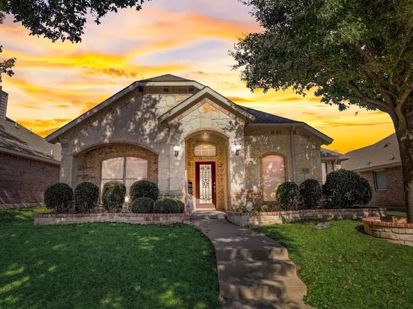 313 Galloping Hill Rd, Red Oak, TX 75154