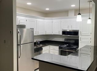 121 Montgomery Ave APT 306, Bala Cynwyd, PA 19004