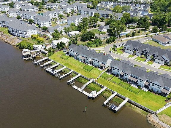 3rd image of 629 Lorenzo Dr. #629