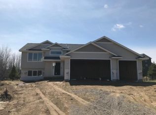 905 Winsome Way NE, ISANTI, MN 55040