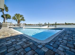 8601 E Bay Dr APT 3, Saint Petersburg, FL 33706