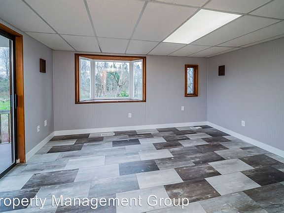 5th image of 6402 50th Dr NE Unit 6401