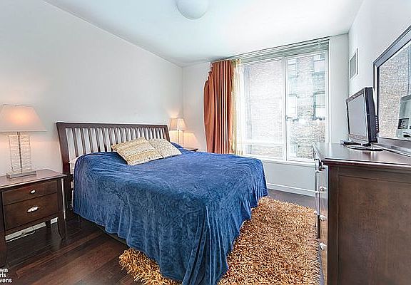 4th image of 261 W 28th St APT 3F