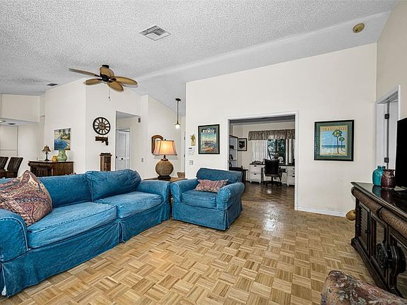 4th image of 3114 Summervale Dr