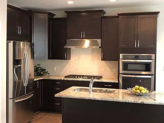 2780 Ashcombe Dr — Photo 4