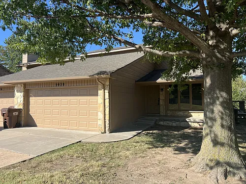 2028 S Capri Ct #2028 Photo 1 2028 S Capri Ct #2028 Photo 1