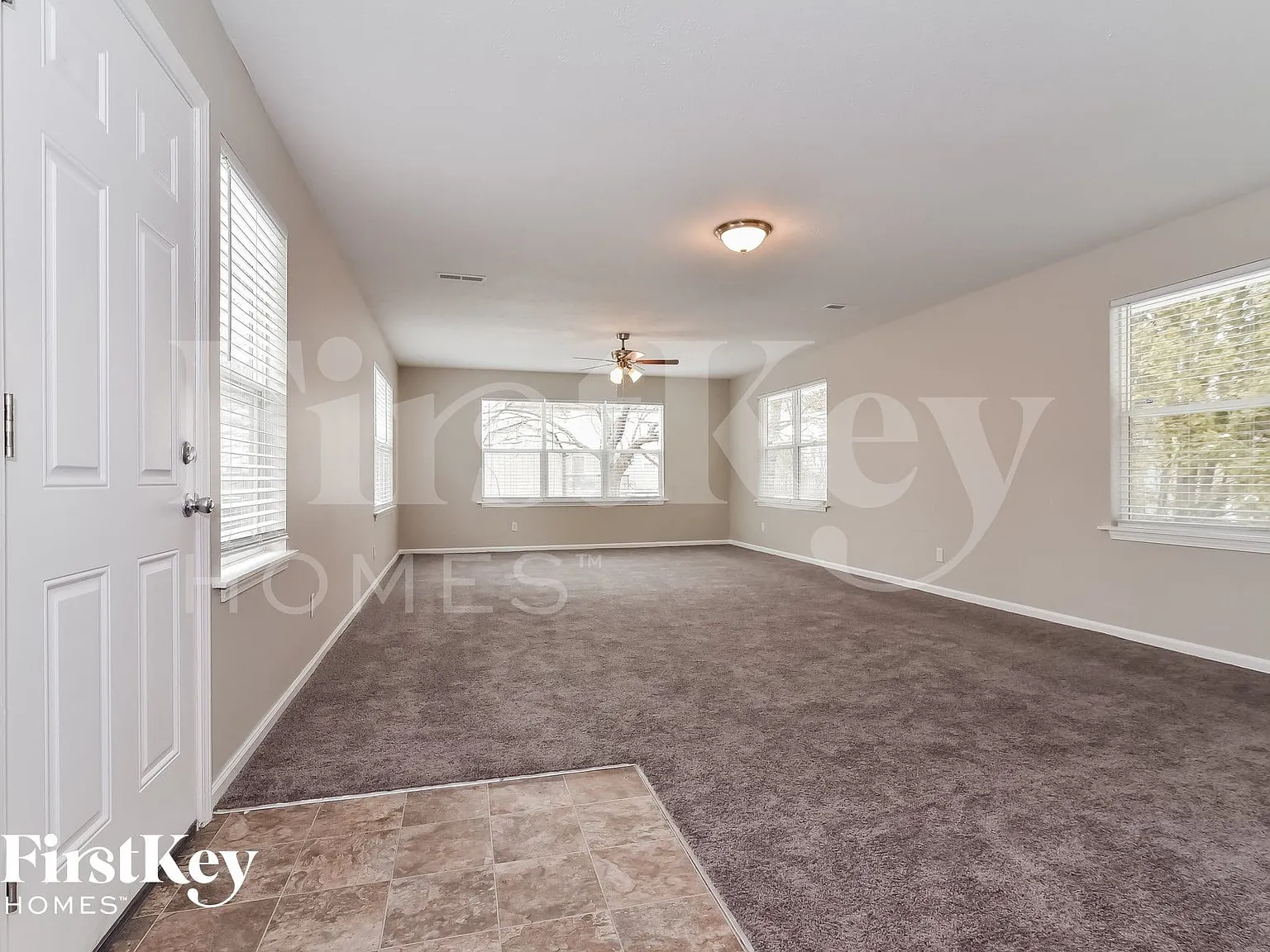 4 bed, 2.5 bath, 2075 sqft, $2,095 — Photo 3