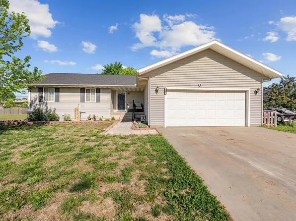 405 Jefferson St, Marquette, KS 67464