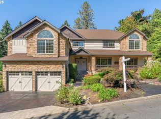 6145 SW Sweetbriar Ct, Portland, OR 97221