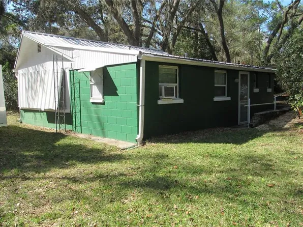 16370 NE 13th Ln, Silver Springs, FL 34488