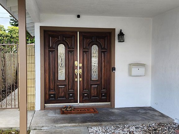 3rd image of 9830 Amsdell Ave