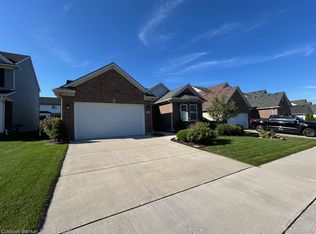 4134 Chase Ridge Ln, Howell, MI 48843