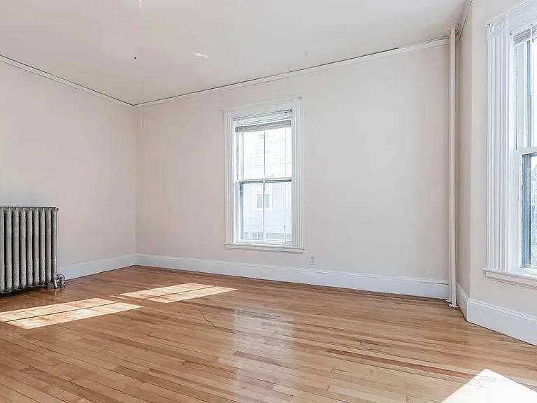 24 Lamb St #1 — Photo 6