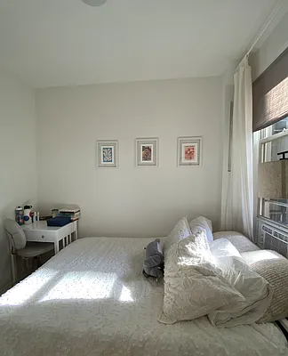 Rented by Current Real Estate Advisors | media 6