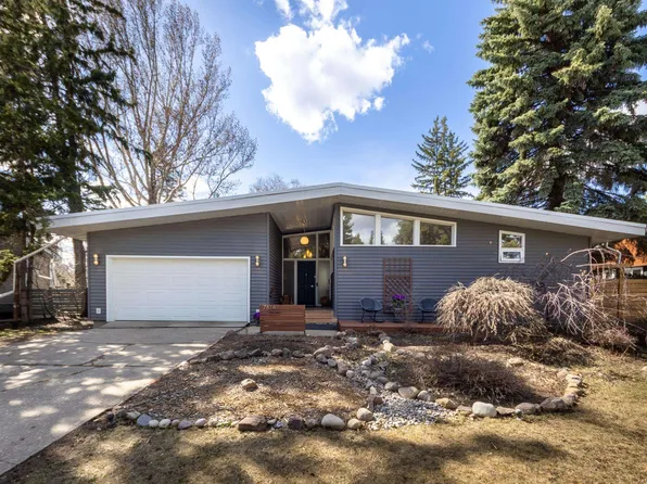 7824 119th St NW, Edmonton, AB T6G 2L4