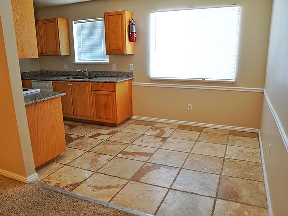 5th image of 264 N 3 E APT 601