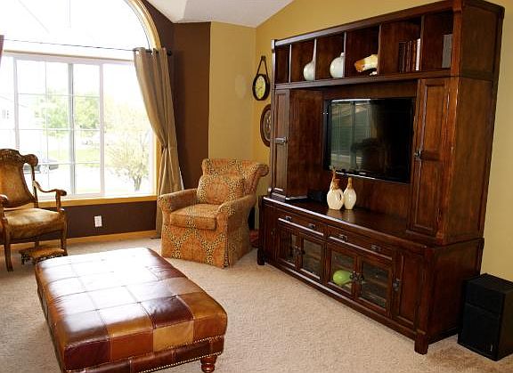 3rd image of 1106 Ashwood Ct