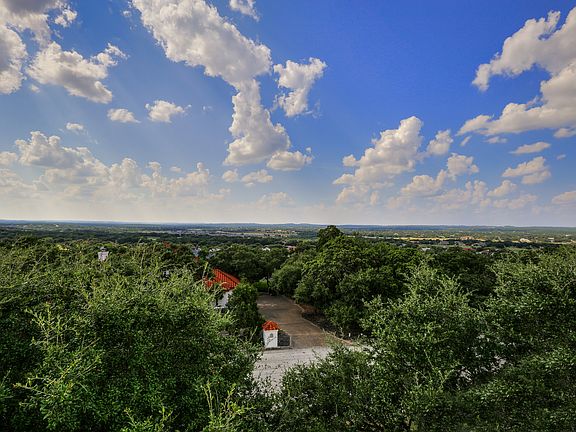 3rd image of 29350 Grand Coteau Dr
