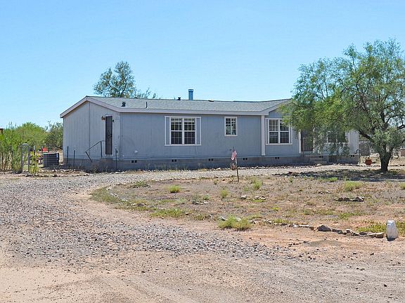 3rd image of 16941 W Whitewing Way