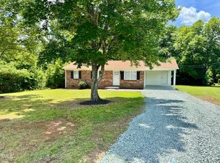 422 Hudson Rd, Milton, NC 27305