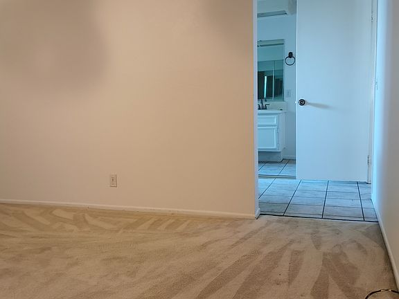 Master Bdrm