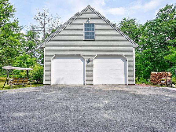 2nd image of 70 Chautauqua Road