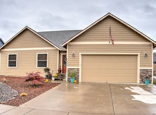 1436 Meadow Ave, Silverton, OR 97381