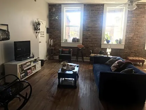 145 South St Photo 1