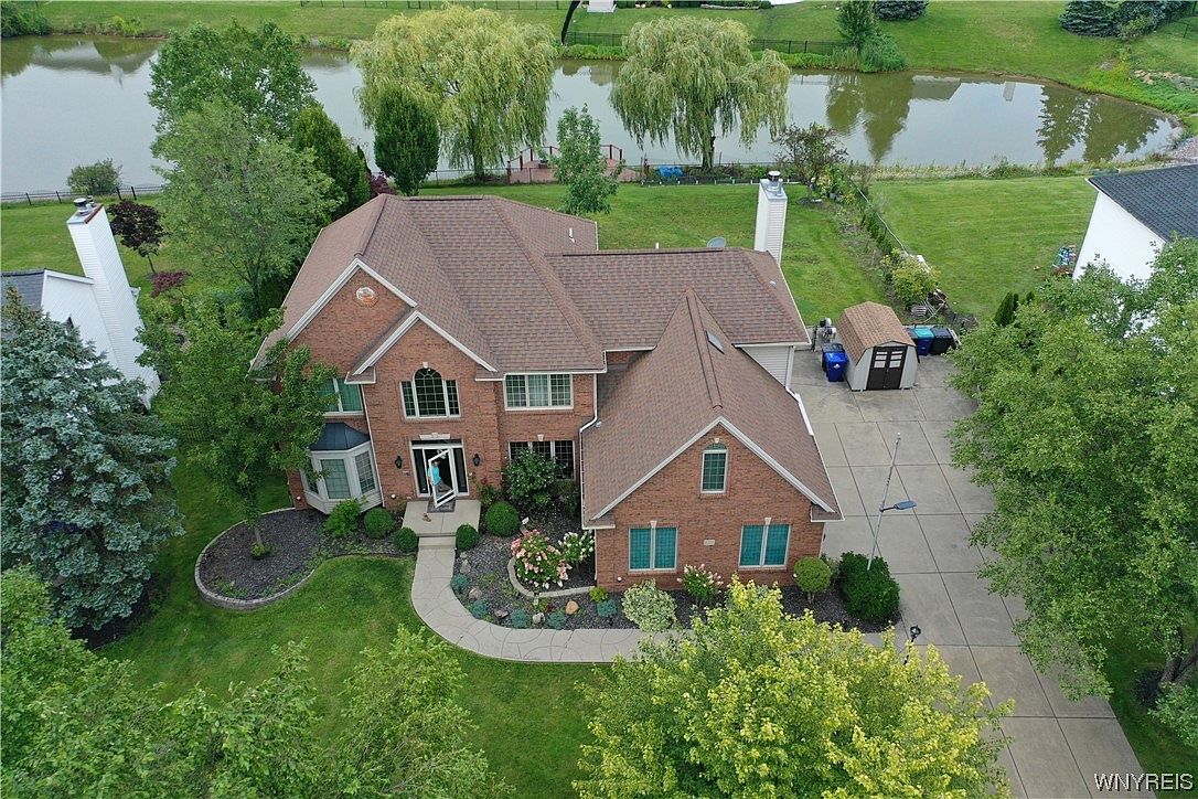 8221 Golden Oak Cir, Williamsville, NY 14221 MLS B1492929 Zillow