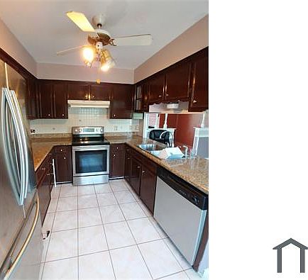 2nd image of 2800 Parkhaven Dr