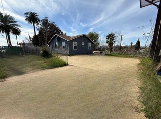 577 W La Cadena Dr, Riverside, CA 92501