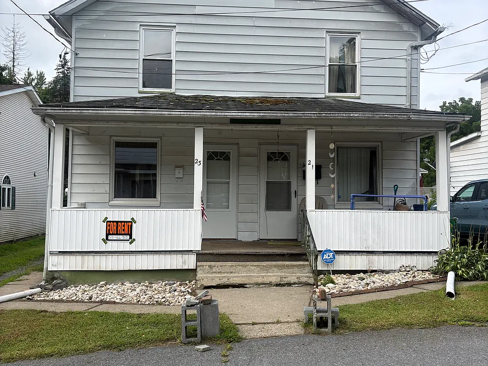 23 Crow St