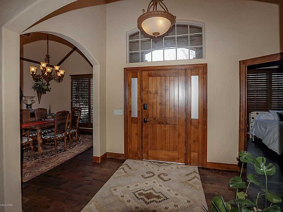 5th image of 4804 Williamsburg Pl