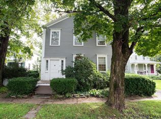 10 Albany Ave, Kinderhook, NY 12106