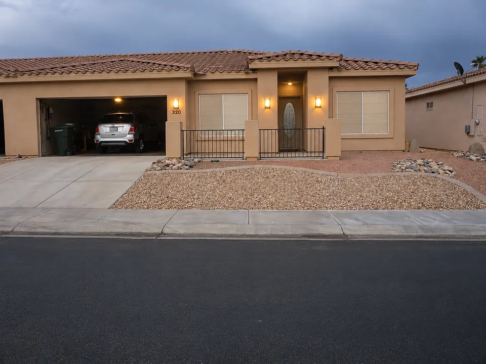 320 Vineyard Ln